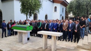 2 yıldır tedavi gören minik Hazal son yolculuğuna uğurlandı