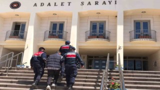 25 yıl hapis cezasıyla aranıyordu