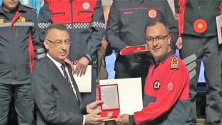 36 canı kurtaran Denizli Büyükşehir İtfaiyesine Devlet Üstün Fedakarlık Madalyası