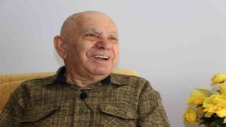 86 yaşındaki Ali amcanın tüm ihtiyacını büyükşehir karşılıyor