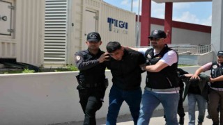 Adanada torbacılık yaptığı öne sürülen 6 zanlı tutuklandı