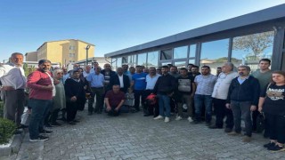 Adıyamanda kurulan Balıkesir Çarşısındaki dükkanlar depremzedelere teslim edildi