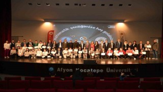 Afyonkarahisarda matematik şenliği tamamlandı