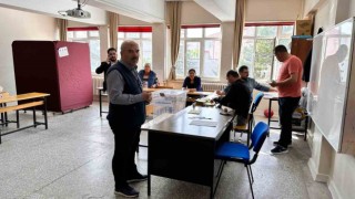 Afyonkarahisarda oy verme ile sorunsuz bir şekilde başladı