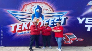 Ailecek ödül aldılar