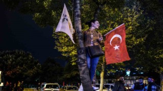 AK Parti İl Başkanlığında vatandaşların bekleyişi sürüyor