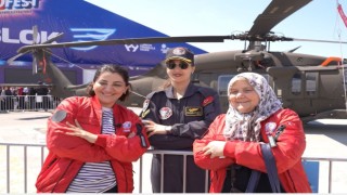 AK Parti milletvekili adayı Şengül Karslı vatandaşın TEKNOFEST hayalini gerçekleştirdi