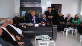 AK Parti Milletvekili Adayları Büyükçekmece esnafı ile buluştu