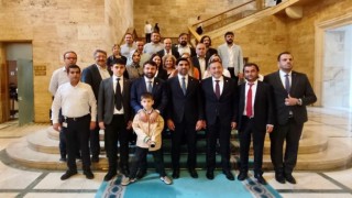 AK Partili milletvekilleri TBMMye kayıtlarını yaptırdı