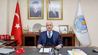 Akdeniz Belediye Başkanı Gültak, 1 Mayıs Bayramı’nı Kutladı