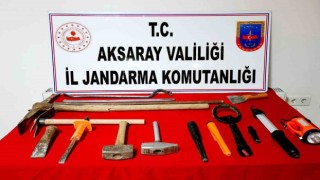 Aksarayda definecilere jandarma baskını: 3 gözaltı