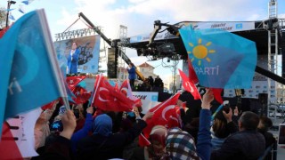 Akşener: 2 yıl içerisinde tüm Suriyelileri ülkelerine geri göndereceğiz”