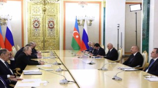 Aliyev: Ermenistanın son açıklaması sonrası barış anlaşmasının diğer maddelerinde mutabakat daha kolay olacak