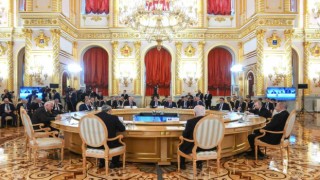 Aliyev ve Paşinya arasında Zengezur Koridoru tartışması
