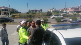 Alkollü ve ehliyetsiz sürücü zincirleme kazaya sebep oldu