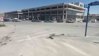 Ankarada 2 otomobilin karıştığı kazada biri ağır 2 yaralı