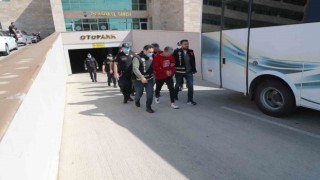 Antalyada 114 personelin katımıyla yapılan operasyonda 81 şahıs yakalandı