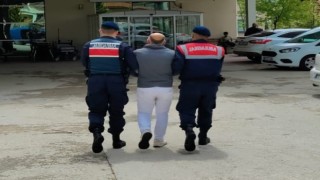 Antalyada 182 aranan şahıs yakalandı