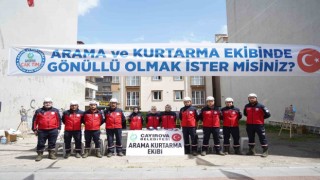 Arama kurtarma ekipleri stant açtı