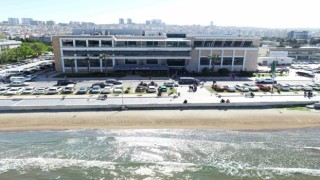 AVMde ‘Anneler Gününe özel hediye