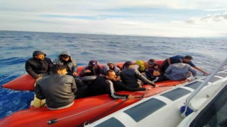 Aydında 21 düzensiz göçmen kurtarıldı