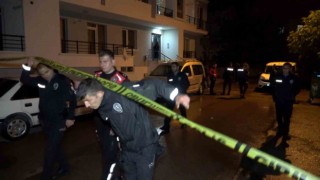 Ayrılmak isteyen polis sevgilisini başından vurdu