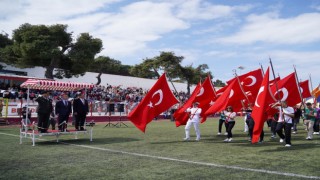 Ayvalıkta Atatürk ve 19 Mayıs coşkusu