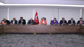 Azerbaycan heyetinden AK Partiye seçim öncesi başarı dileği