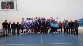 Badminton spor müsabakaları sona erdi