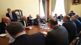 Bakan Çavuşoğlu, İranlı mevkidaşı Abdullahiyan ile görüştü