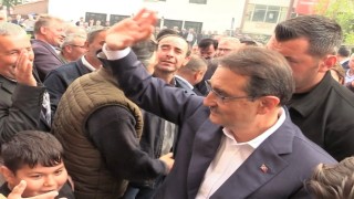 Bakan Dönmez, baba ocağı Gölpazarında partililerle bir araya geldi