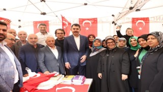 Bakan Kurum: “Seçim biter bitmez depremzedeleri sokağa attılar”