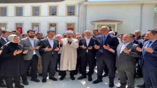 Bakan Soylu ve Bakan Ersoy restorasyonu tamamlanan Tevfikiye Camiiyi açtı