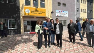 Balıkesir Büyükşehir Belediye Başkanı Yılmaz oyunu kullandı