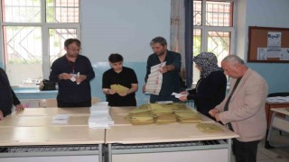 Balıkesirde oy sayım işlemleri başladı