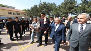 Başkan Büyükkılıç, öğrencilerle TOGGu buluşturuyor