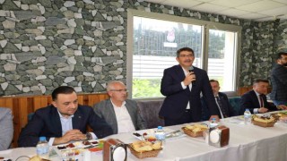 Başkan Çelik hemşehri dernekleriyle buluştu