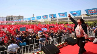 Başkan Çerçioğlu: “İki kırmızı çizgimiz var, bayrak ve vatan”