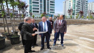 Başkan Demir: “Mahallelerimizi yeşil alanlara kavuşturuyoruz”