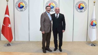 Başkan Özakalın, TOBB Başkanı Hisarcıklıoğlunu ziyaret etti
