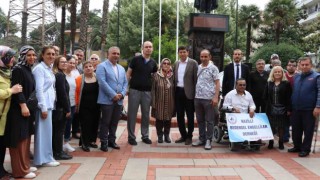 Başkan Özcan engellileri yalnız bırakmadı