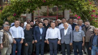 Başkan Seçer,  fırtına ve hortumun vurduğu Anamurda istişarede bulundu