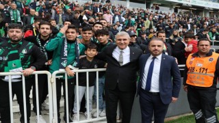 Başkan Yüceden Sakaryaspor için şampiyonluk mesajı: