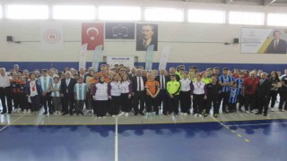 Bedensel Engelliler Oturarak Voleybol Türkiye Şampiyonası, Karamanda başladı