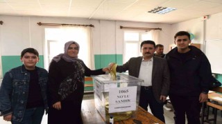 Belediye Başkanları oylarını kullandı