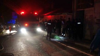 Burdurda gece saatlerinde bir evde çıkan yangında maddi hasar oluştu