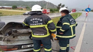 Burdurda otomobil takla attı: 1 yaralı
