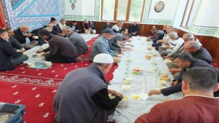 Burhaniyede Sabah Namazı buluşmaları devam ediyor