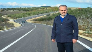 Bursa İnegölde 5 caddeye 6 bin 900 metre asfalt yapıldı