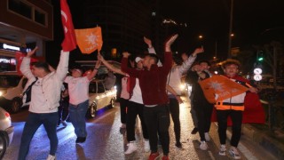 Bursada Cumhur İttifakı destekçileri kent merkezine akın etti
